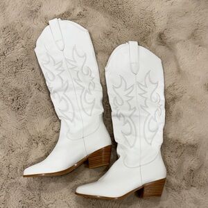 Vince Camuto White Heeled Western Boots